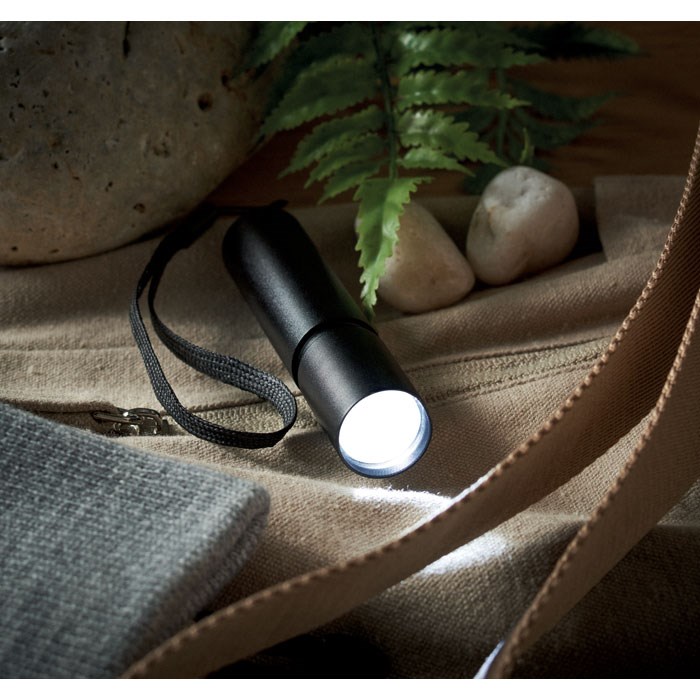 ALUMINATE - Wiederaufladbare Taschenlampe